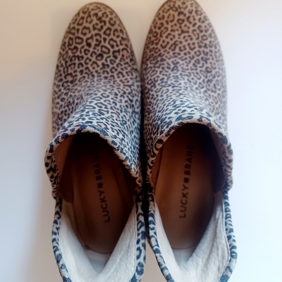 Lucky Brand Baley 2 Leopard Print Ankle Bootie Size 5 M - Picture 4 of 6